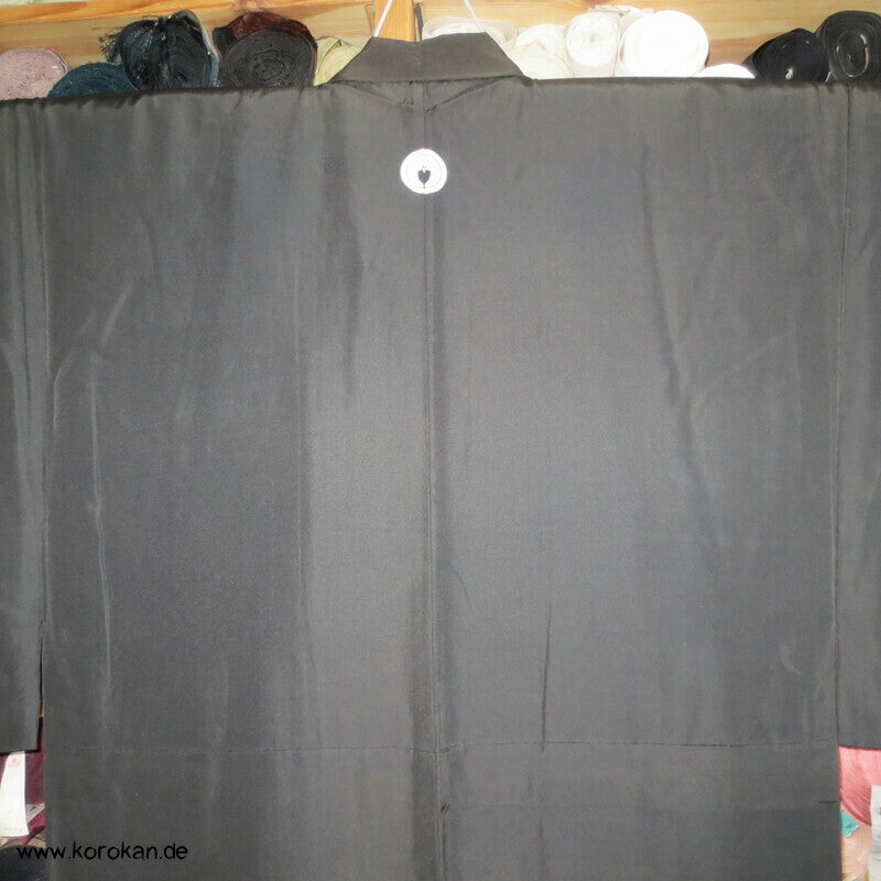Montsuki Blätter 5 Mon Kimono für Männer, schwarzbraun