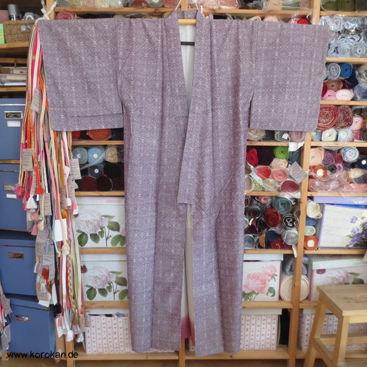 Karo - Rauten Drehermuster Tsumugi Seiden Kimono