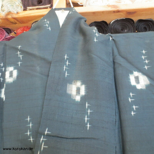 Igeta Kasuri Hitoe Kimono, Meisen Seide
