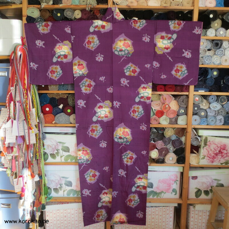 bunte Blumen auf pflaume Meisen Kimono Wildseide