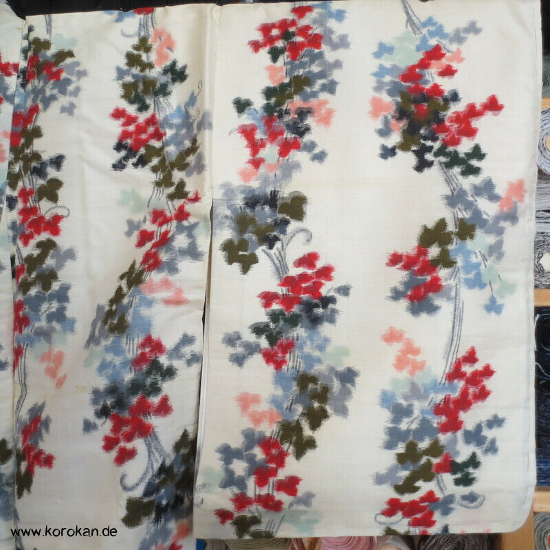 Herbstblättersträuße Meisen Seiden Kimono
