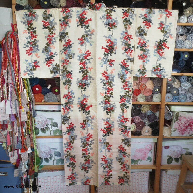 Herbstblättersträuße Meisen Seiden Kimono