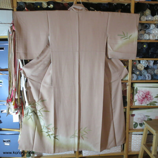 handgemalte Bambuszweige, goldbestickt auf Seidencrepe Homongi Kimono