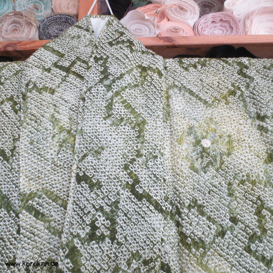 Full Shibori Seidendamast Blüten Komon Kimono