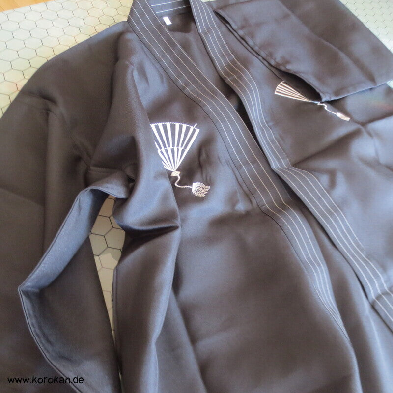 Happi Kimono Jacke, gestickte Fächer