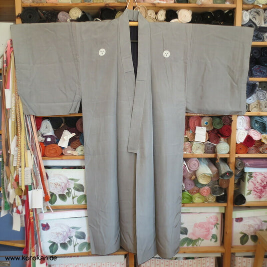 grauer Männer Montsuki aus Habutai Seide