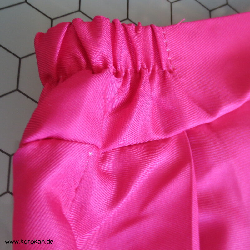 Frauen Faschings Hakama mit Blütendruck