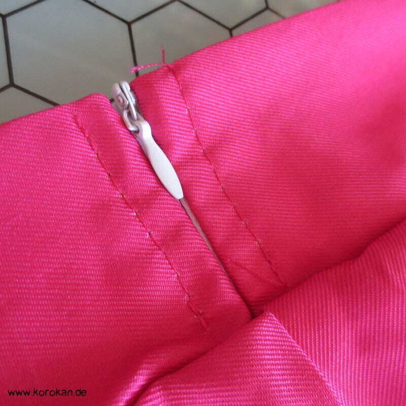 Frauen Faschings Hakama mit Blütendruck