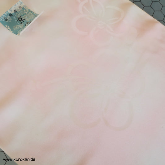 Ume Rinzu Seidendamast mit Farbverlauf für Juban Kimono