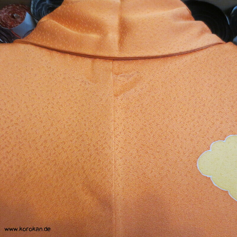 Fächer auf orange Seidendamast Homongi Kimono