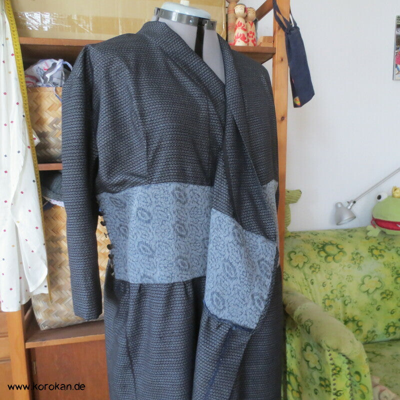 Kimono Kleid aus Seide / Hanf / Ramie Kasuri Tsumugi
