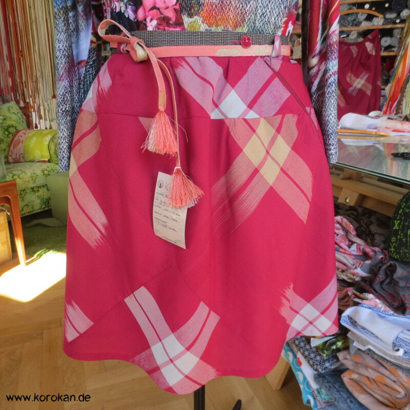 Bias Cut Rock aus Kimono Seide Tsumugi