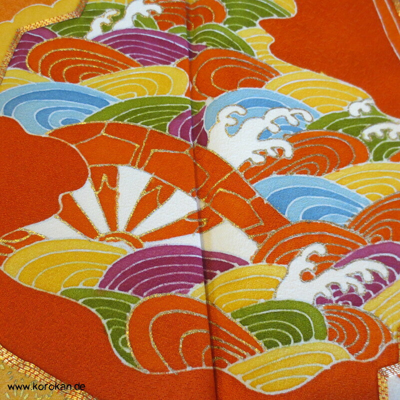 Fächer auf orange Seidendamast Homongi Kimono