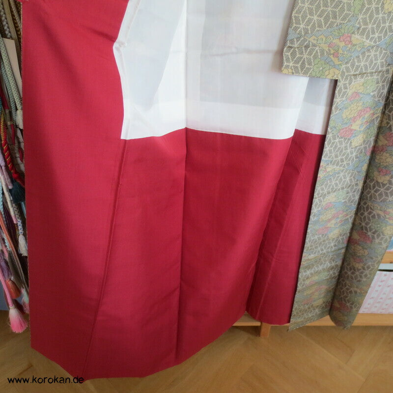 Tsumugi Seiden Kasuri Asanoha mit Blüten Kimono