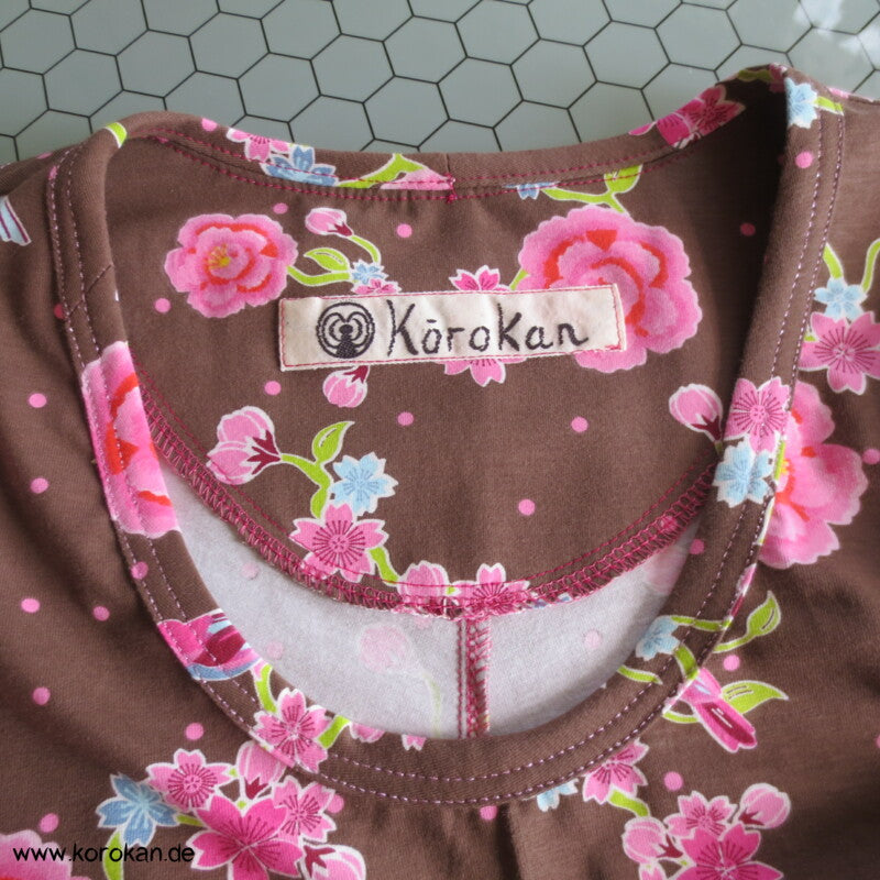A Linien Shirt aus Stenzo Baumwolljersey Blumen, Vögel