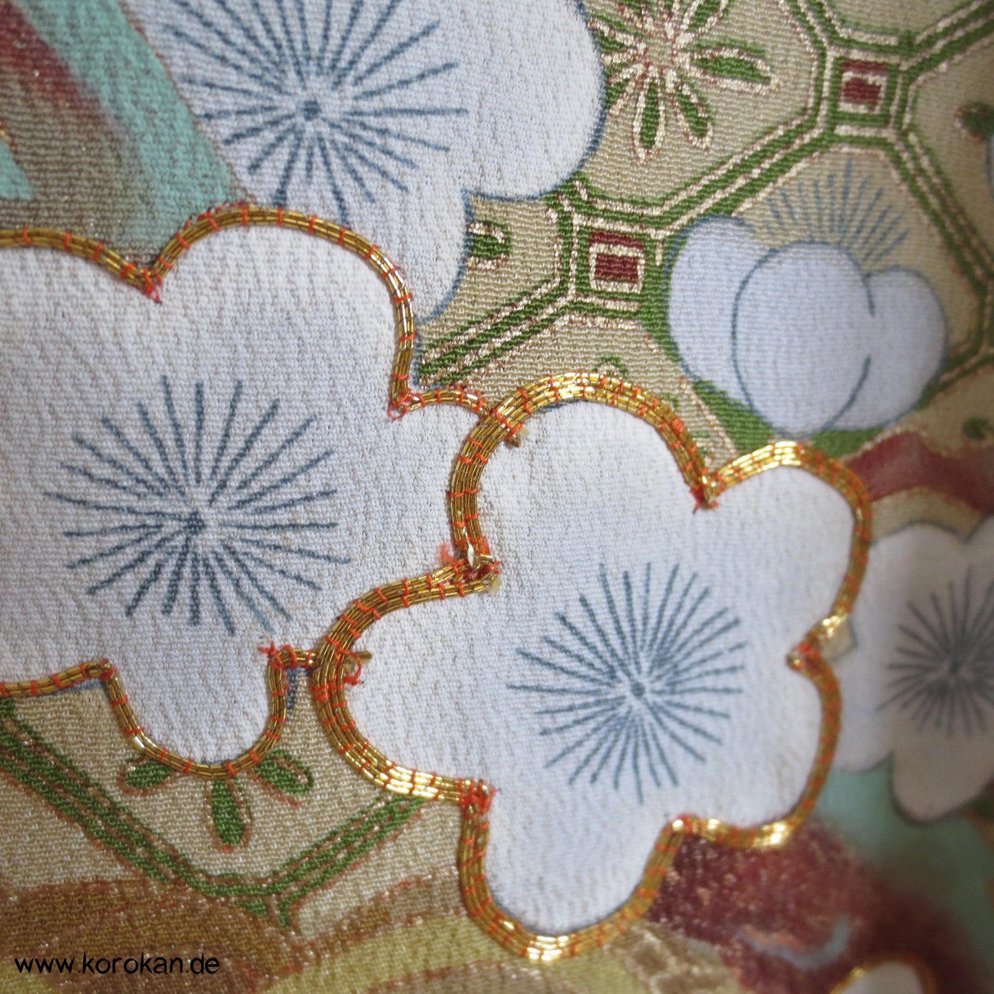 Kirschblüten Wolken Tomesode Seiden Kimono