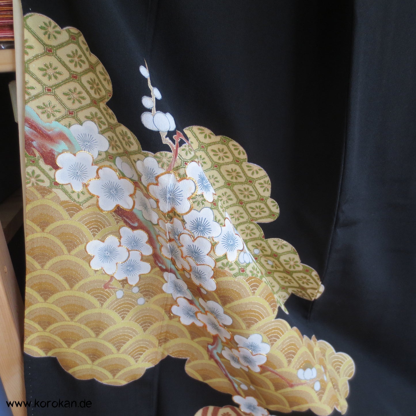 Kirschblüten Wolken Tomesode Seiden Kimono