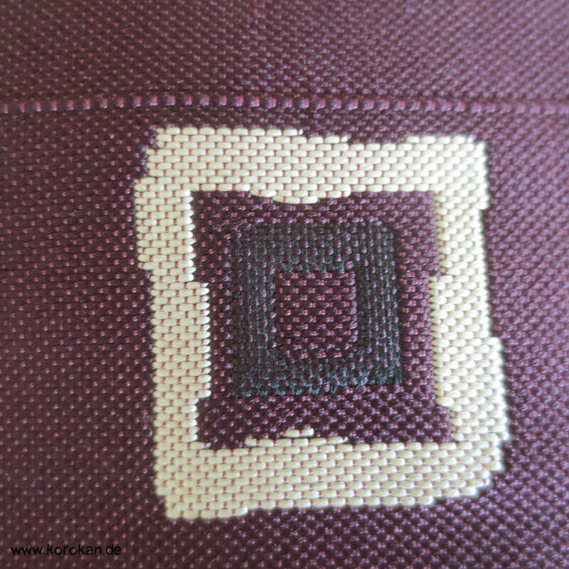 abstrakte Sakura Blüten, Quadrate Nagoya Obi