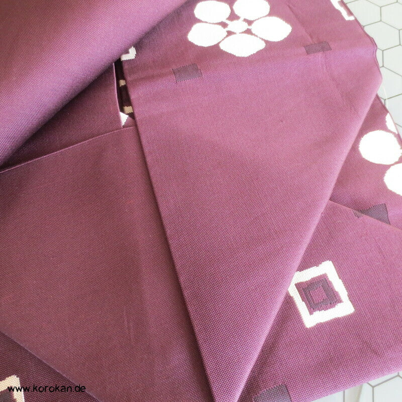 abstrakte Sakura Blüten, Quadrate Nagoya Obi