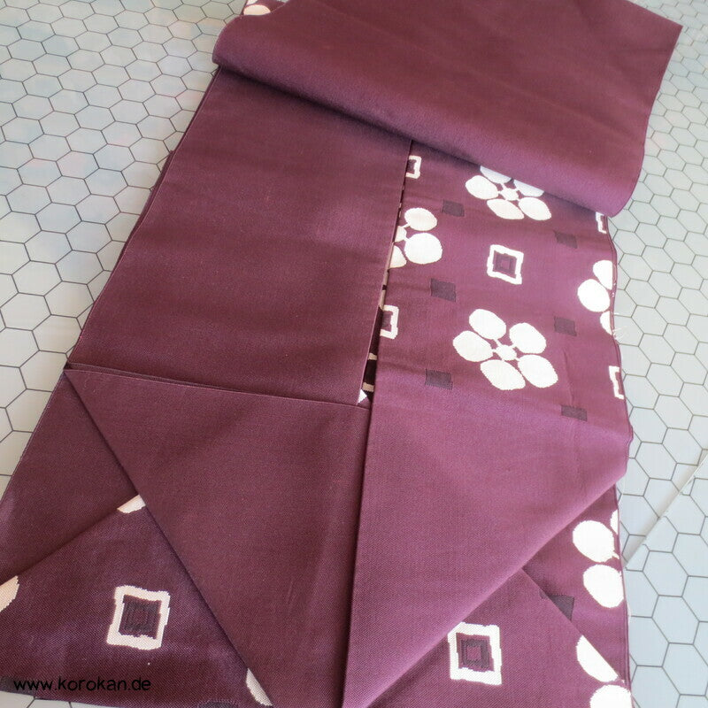 abstrakte Sakura Blüten, Quadrate Nagoya Obi