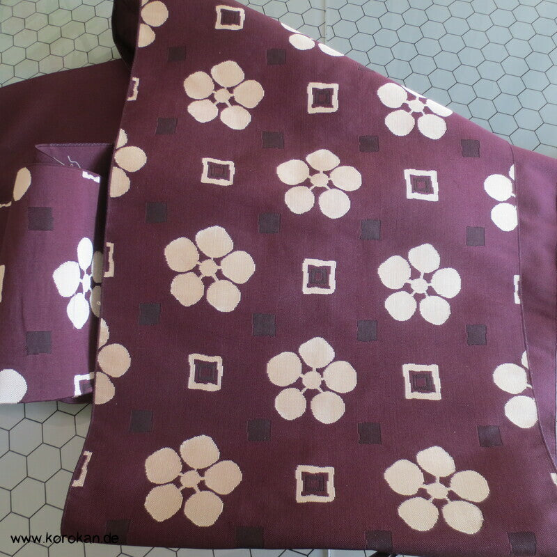 abstrakte Sakura Blüten, Quadrate Nagoya Obi