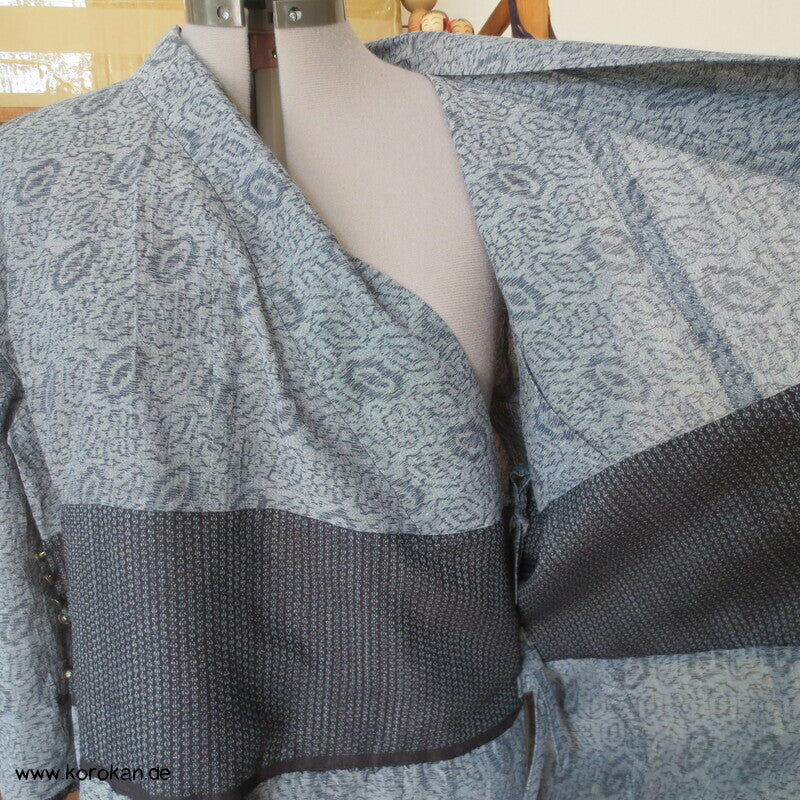 Kimono Kleid aus Seide / Hanf / Ramie Kasuri Tsumugi