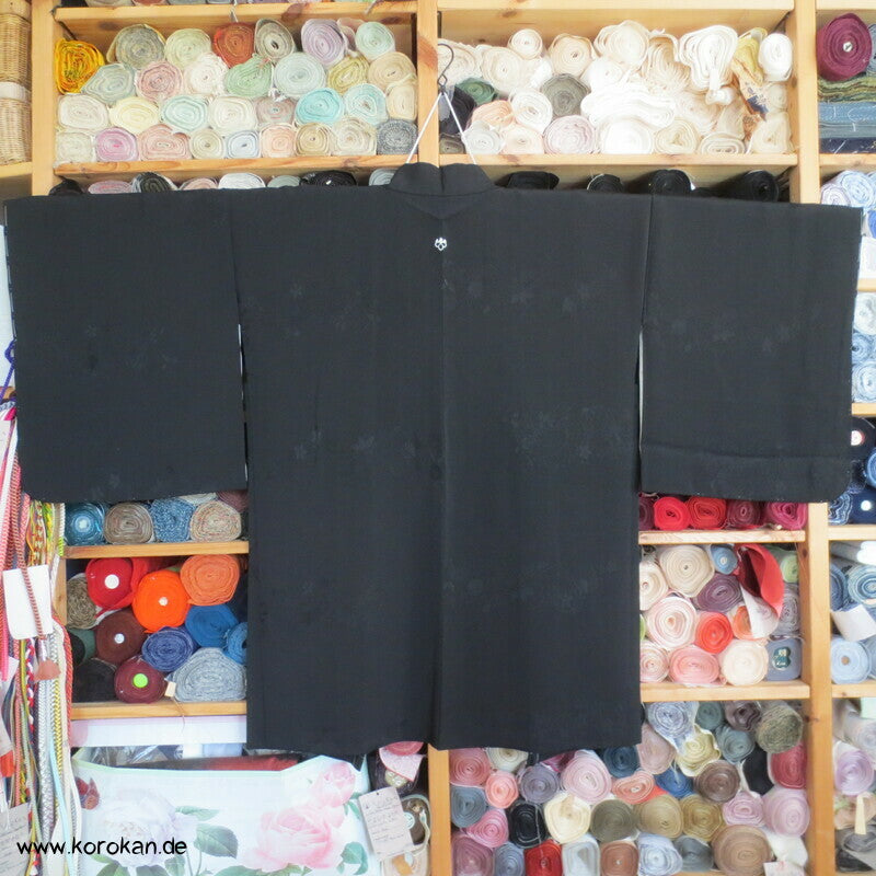 schwarze Blüten Rinzu Damast Seiden Haori