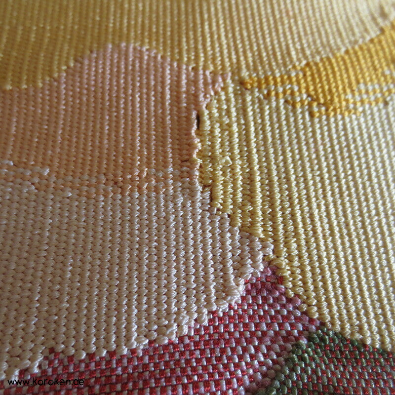 gelbe Päonie auf rot Vintage Nagoya Obi