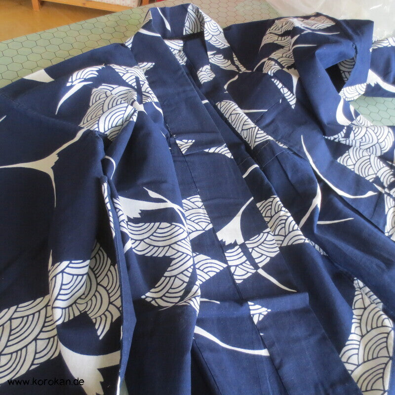 Yukata Baumwoll Kimono Kraniche und Wellen