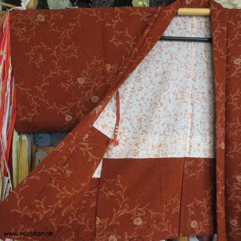 Arabesken Seidendamast Haori Kimono Jacke, kupfer