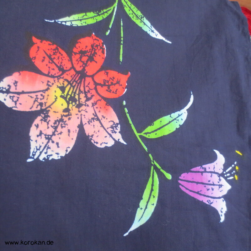 Japan Baumwoll Yukata Kimono bunte Lilien auf blau