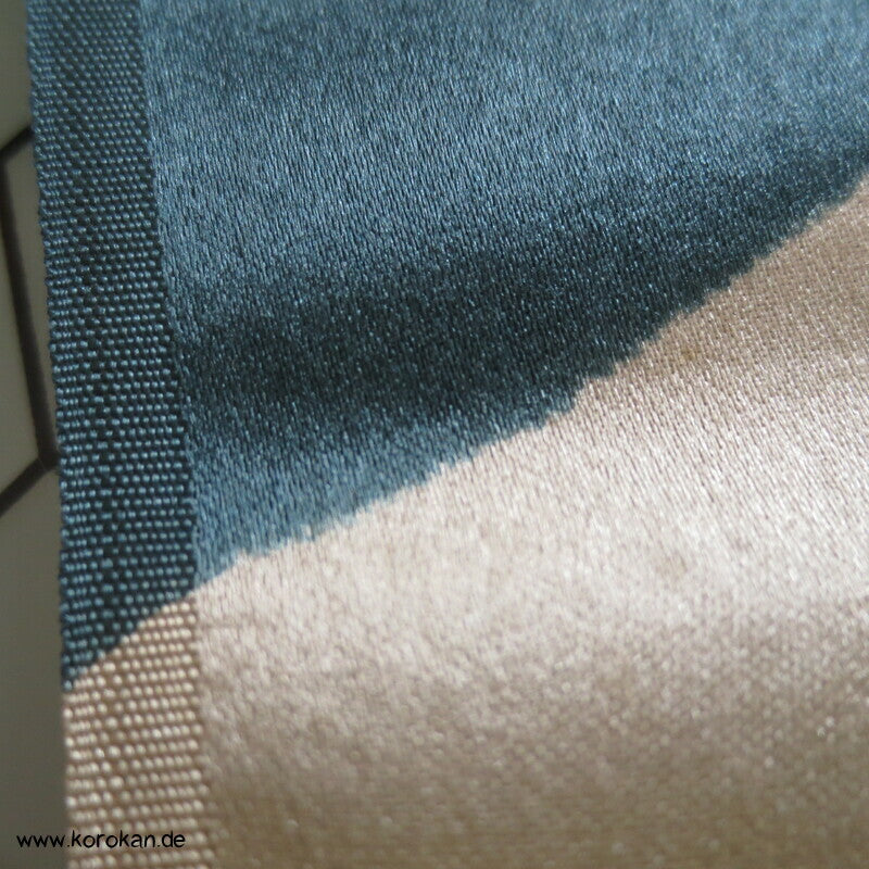bemalter Seidensatin Haori Schulter Futter - Habicht