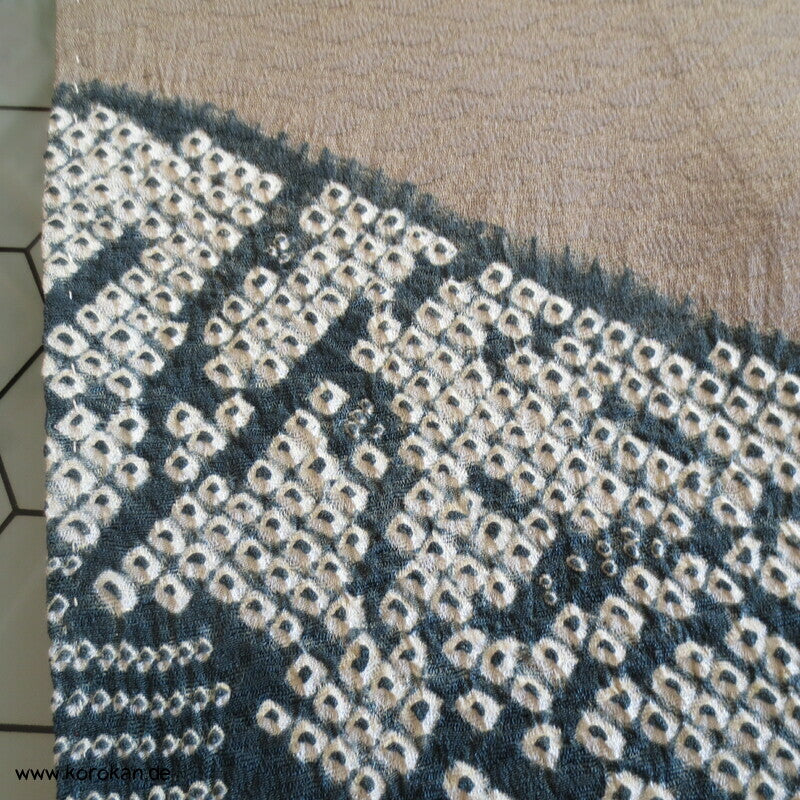schmaler Shibori Rand, Uferhäuser Seidendamast Iro Tomesode Kimono
