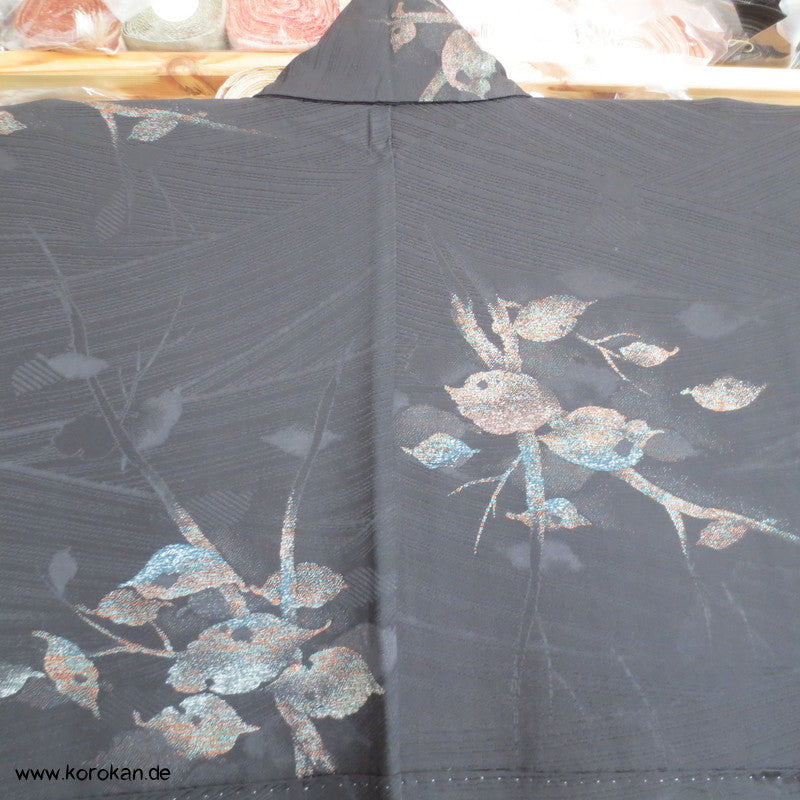 gewebtes glitzerndes Blütenmuster Omeshi Urushi Komon Kimono