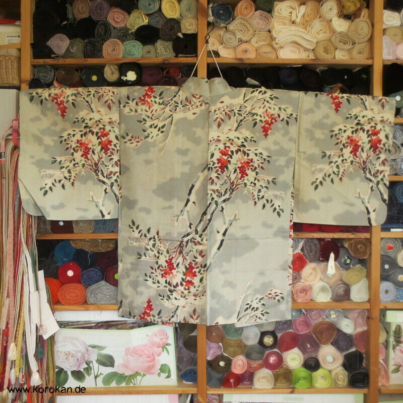 Kasuri Beerenzweige Meisen Seiden Haori Kimono Jacke
