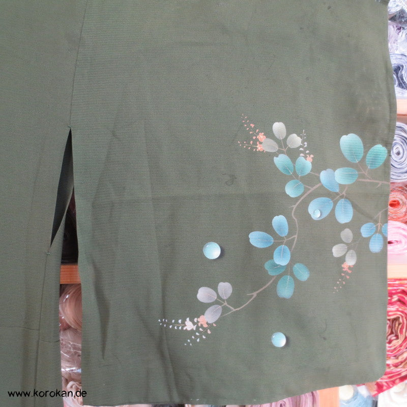 olivgrün mit Nandina Hitoe Rho Seiden Homongi Kimono