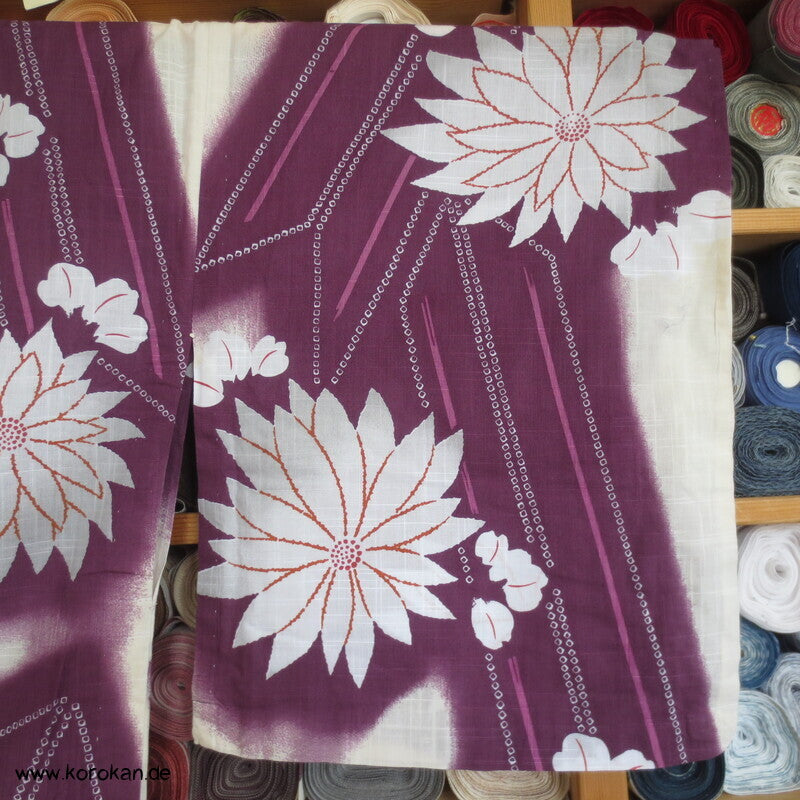 Yukata Baumwoll Kimono Chrysanthemen und Pfeilfedern