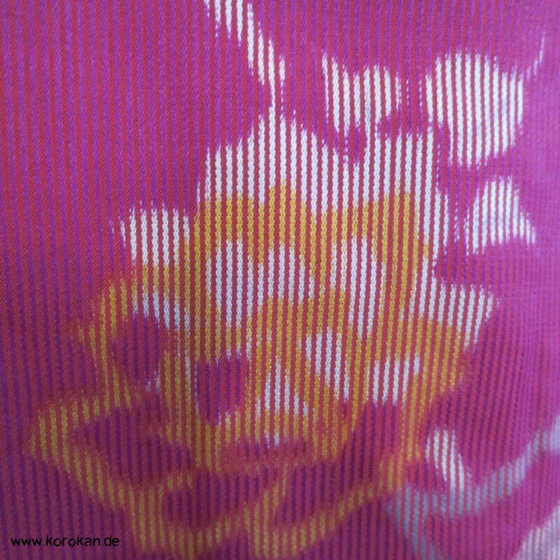 feingestreifter Paeonienstoff, Kranichfutter Haori Seidensatinstreifen Kimono Jacke