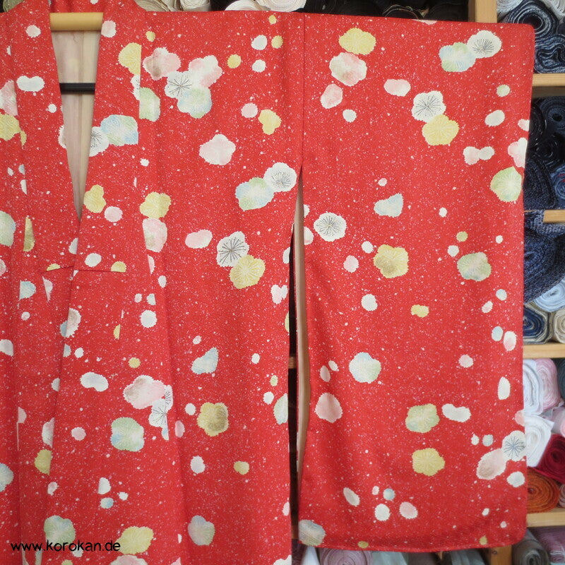 Pflaumenblüten Golddruck Seidendamast Chu Furisode / Komon Kimono