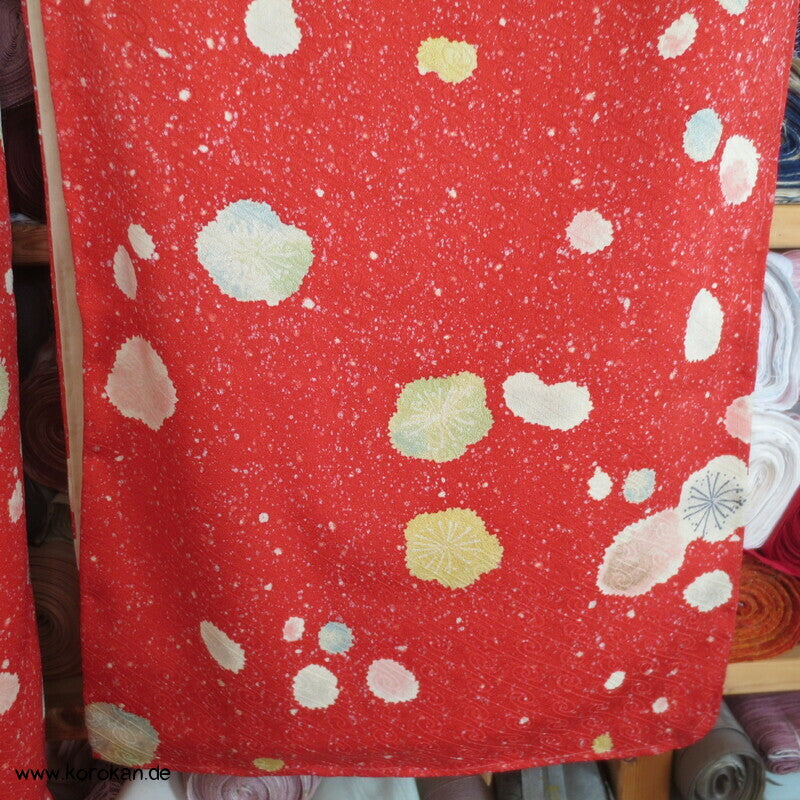Pflaumenblüten Golddruck Seidendamast Chu Furisode / Komon Kimono