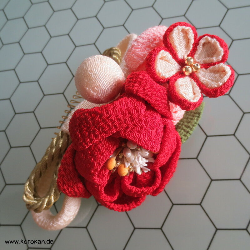 japanischer Kanzashi Haarkamm - Fascinator,  Blüten Kordel rot gold