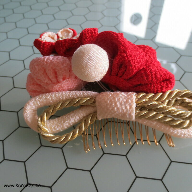 japanischer Kanzashi Haarkamm - Fascinator,  Blüten Kordel rot gold