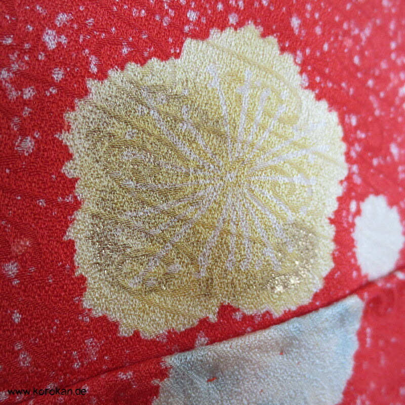 Pflaumenblüten Golddruck Seidendamast Chu Furisode / Komon Kimono