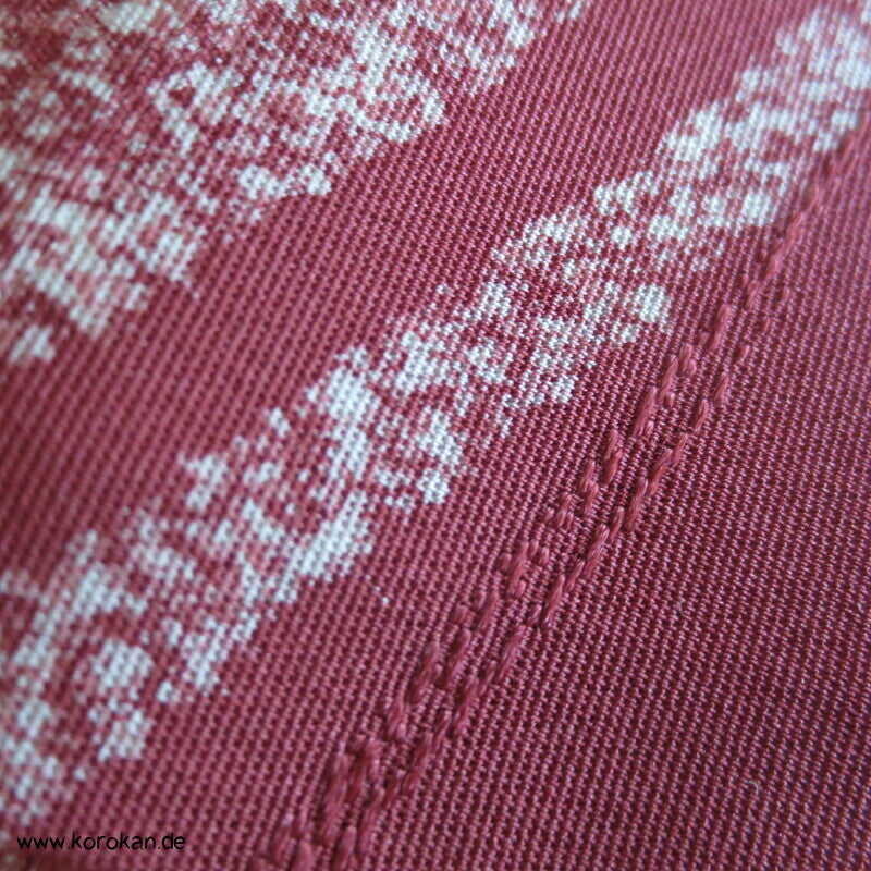 gewebte und gedruckte Wellen in blassrot Seidendamast Haori Kimono Jacke