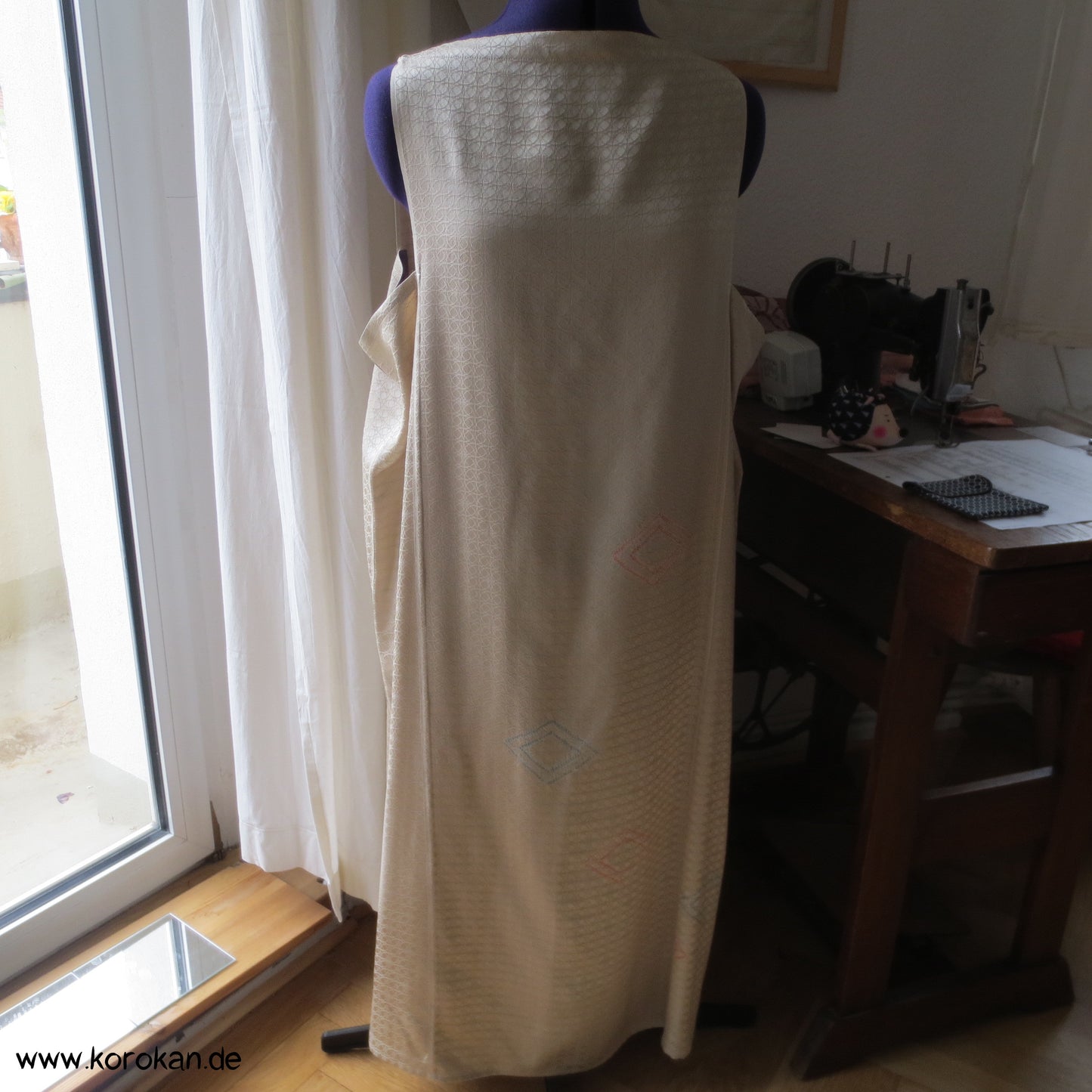 Shippo Damastseide Unterkleid