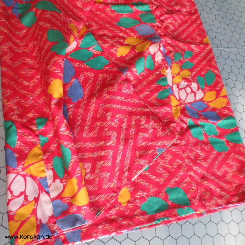 bunter Susoyoke Juban Unterrock für Kimono