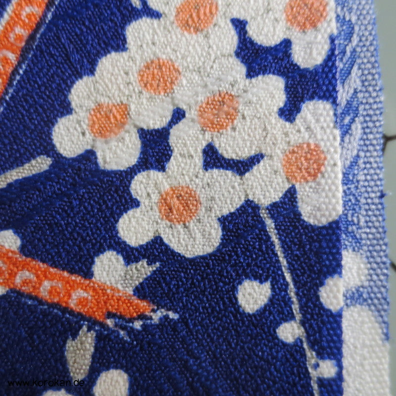 Blumen auf blau Kimono Damast Polyester / Synthetikmischung