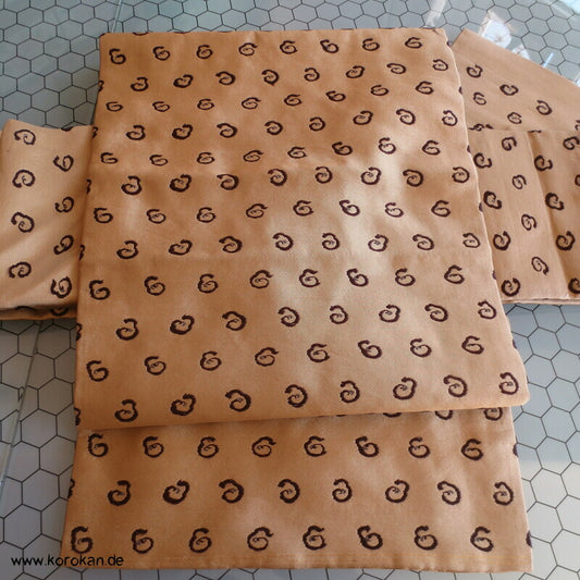 Nagoya Obi Kringel auf goldbeige