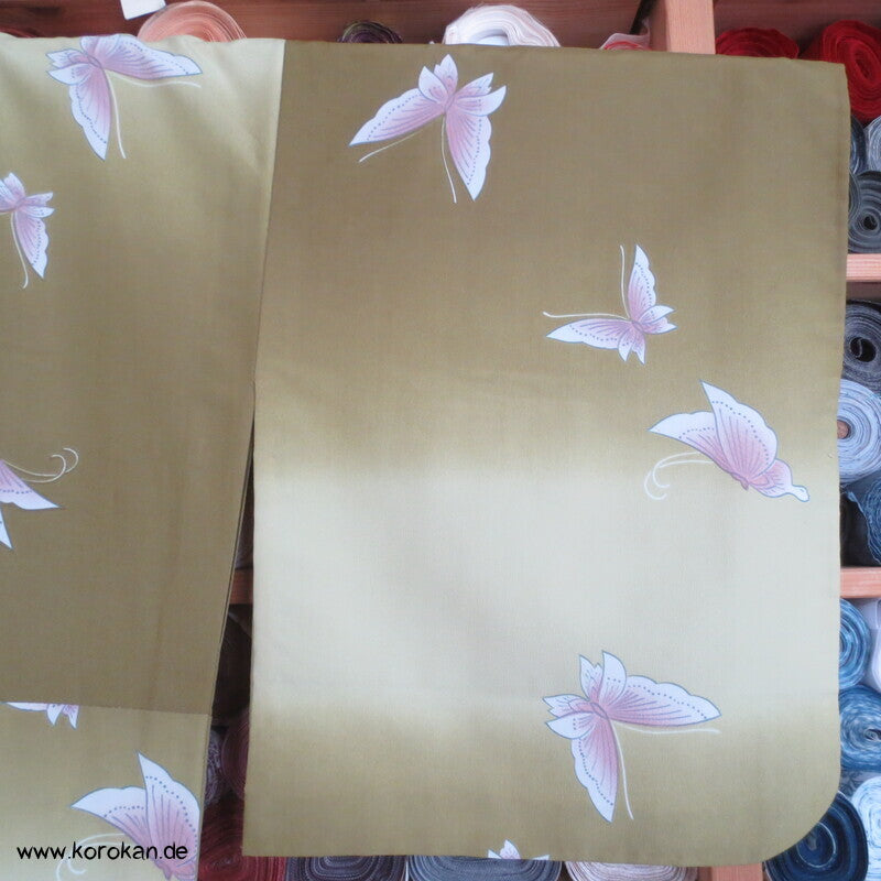 rosa Schmetterlinge auf oliv Verlauf Hitoe Kimono