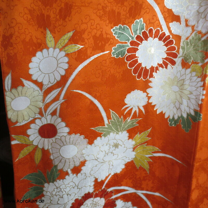 destroyed Heritage, ganz viel Gold Kakeshita Furisode Seidenbrokat Kimono